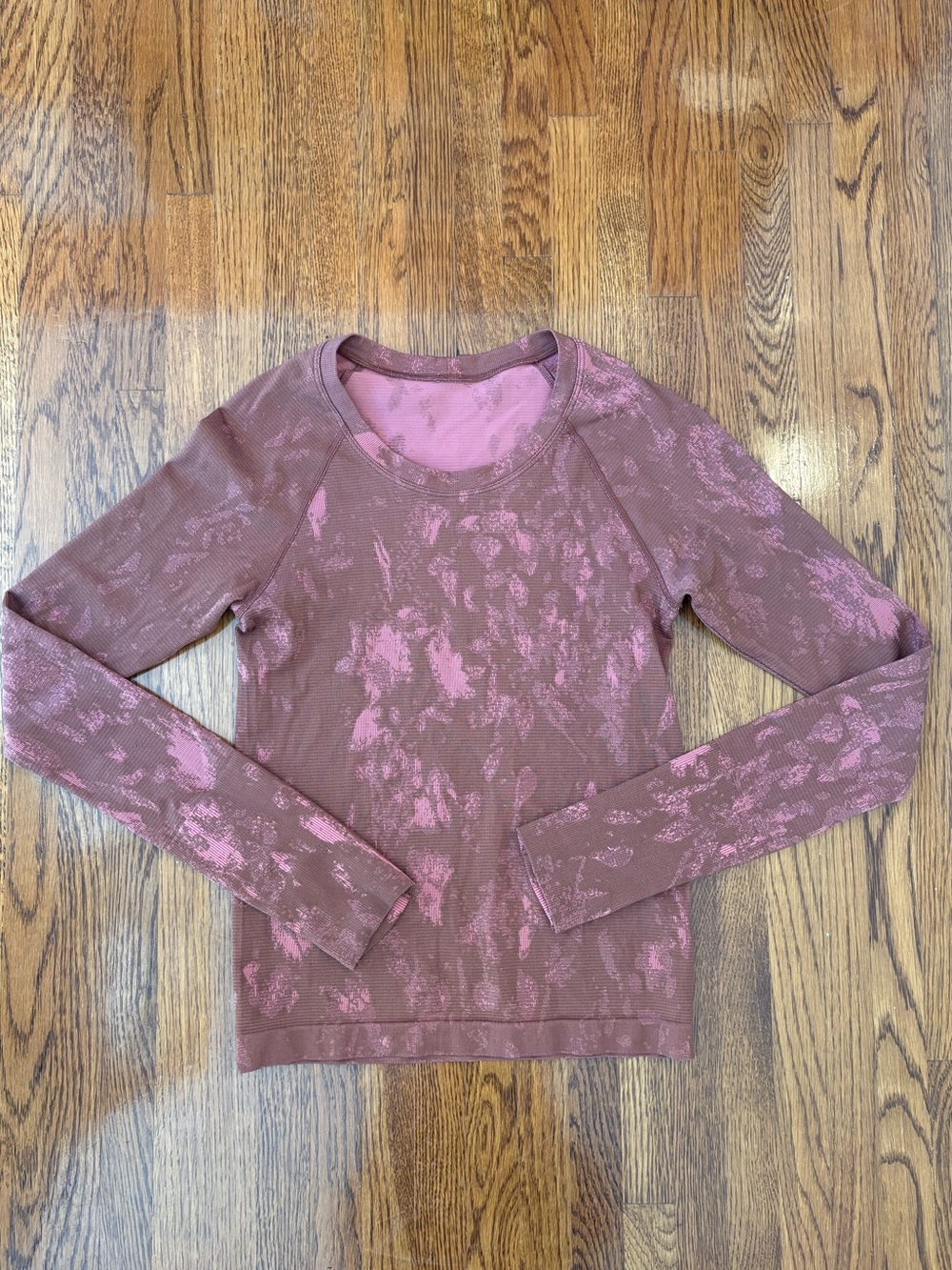 lululemon athletica swiftly Long Sleeve in Mauve and Dusty Rose